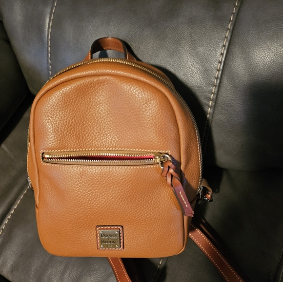 dooney bourke pebble collection ron leather medium backpack - caramel Grain  & Everyday Chic Transition from day to night in moments with this versatile look Dooney & Bourke Pebble Grain